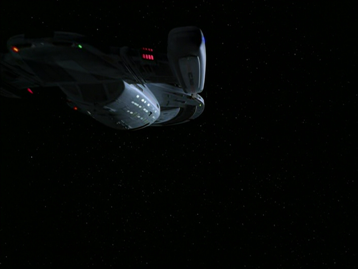 extant_StarTrek_VOY_6x05-Alice_01525.jpg