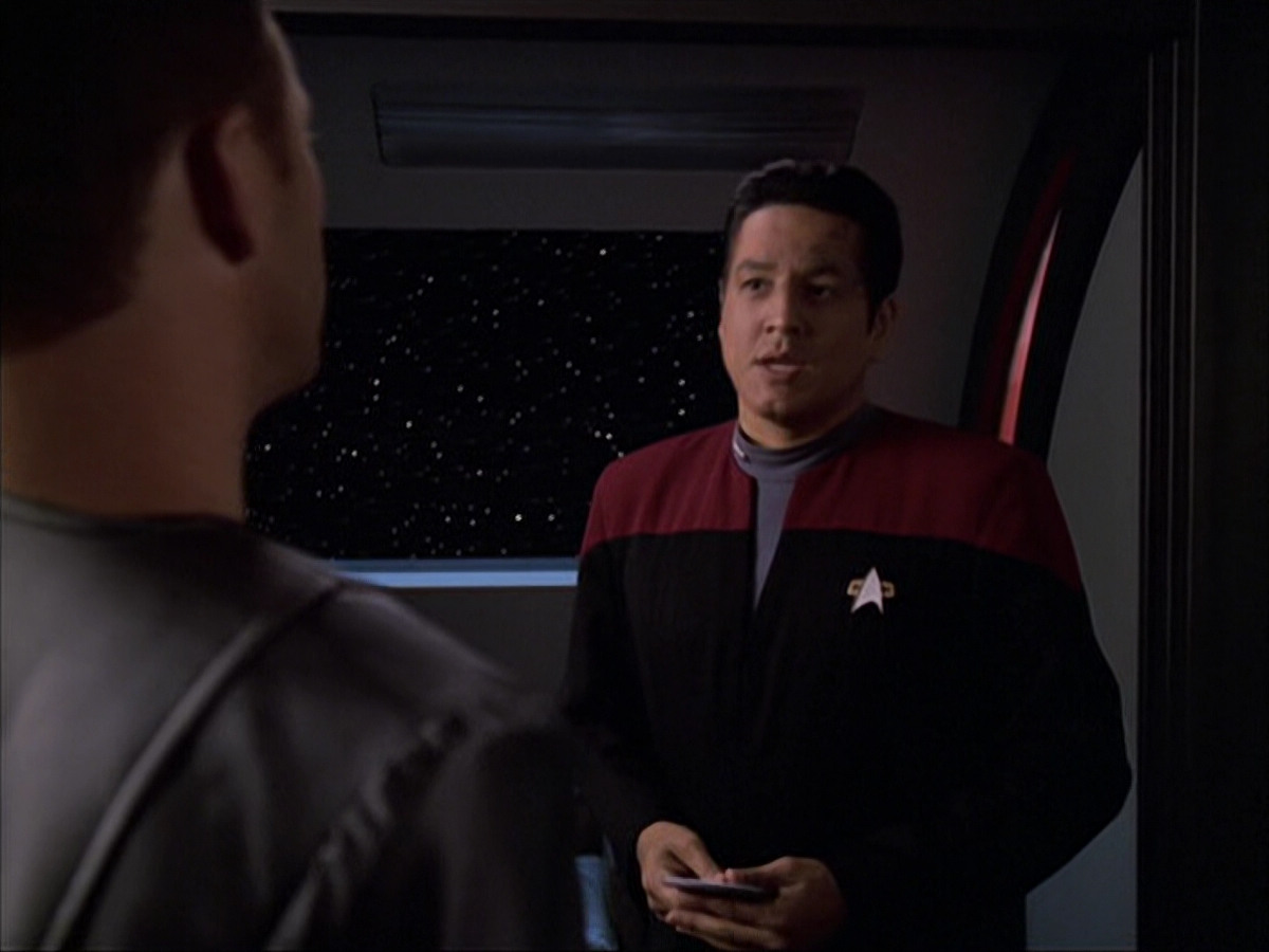 extant_StarTrek_VOY_6x05-Alice_01575.jpg