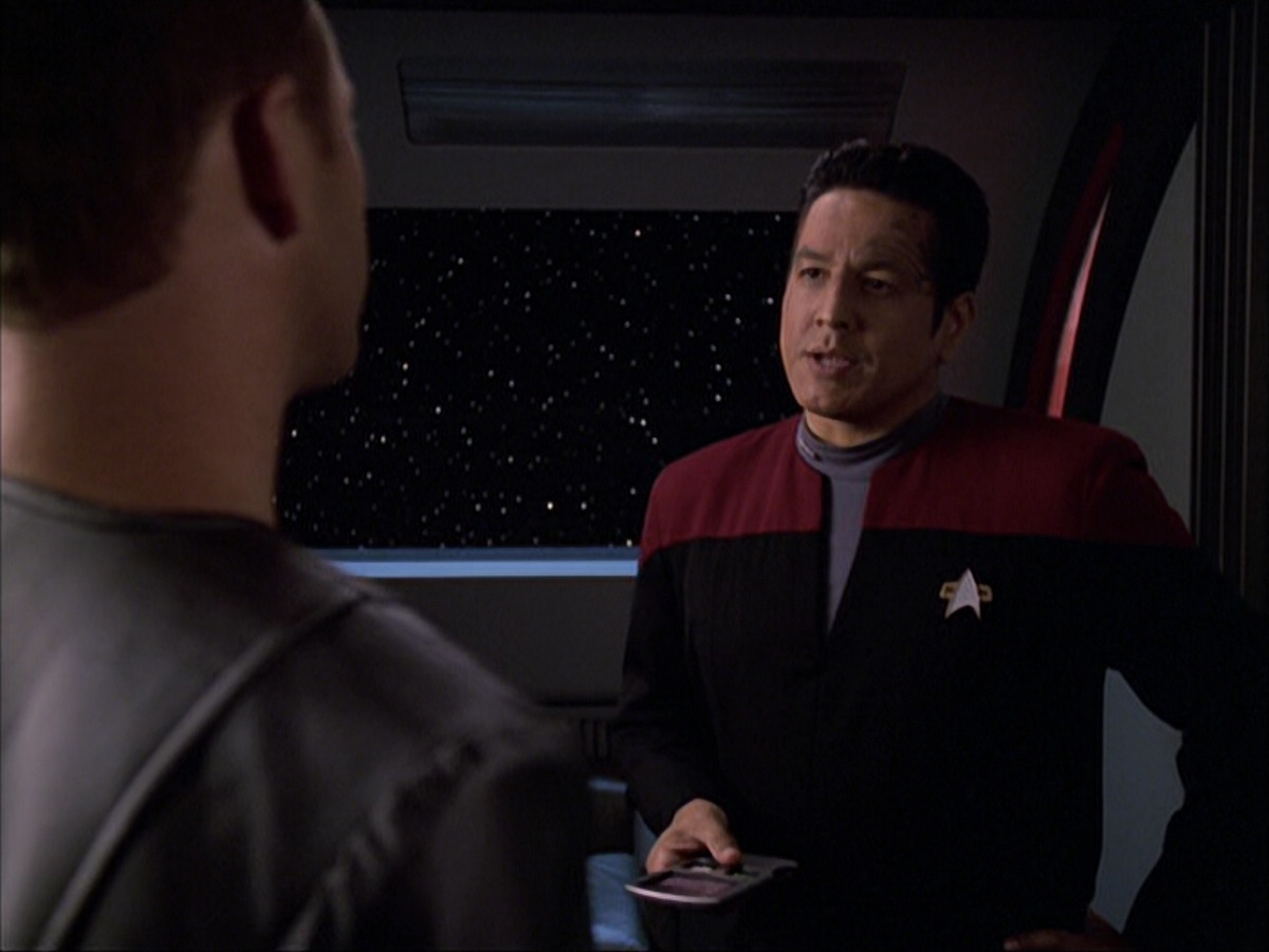extant_StarTrek_VOY_6x05-Alice_01578.jpg