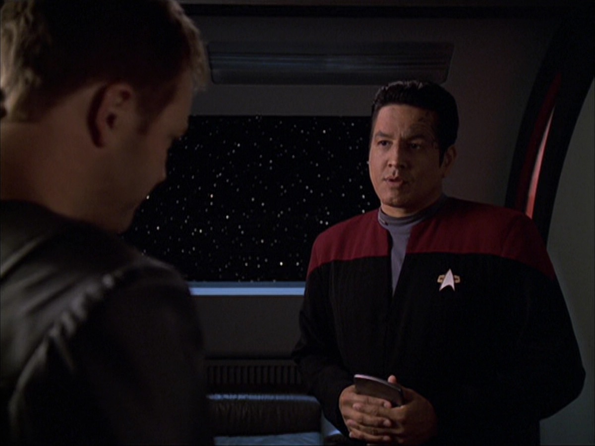extant_StarTrek_VOY_6x05-Alice_01593.jpg