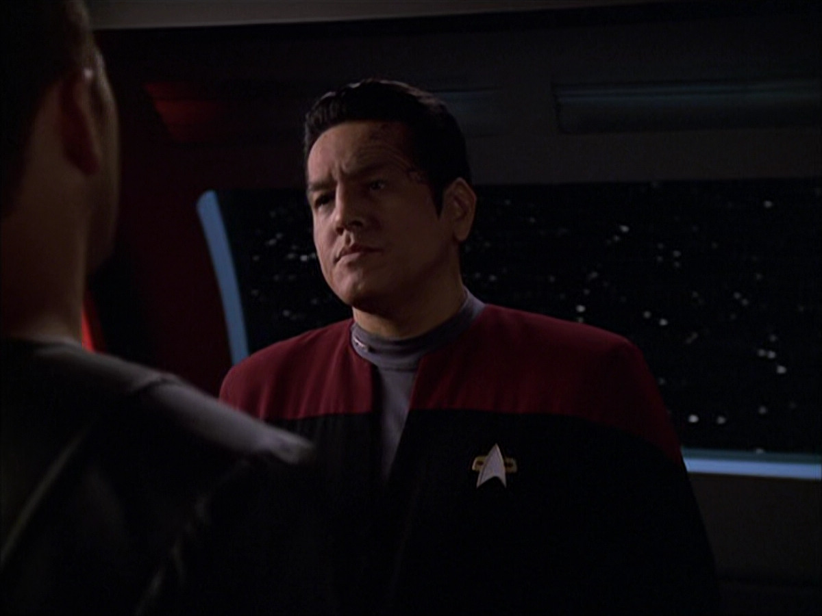 extant_StarTrek_VOY_6x05-Alice_01602.jpg