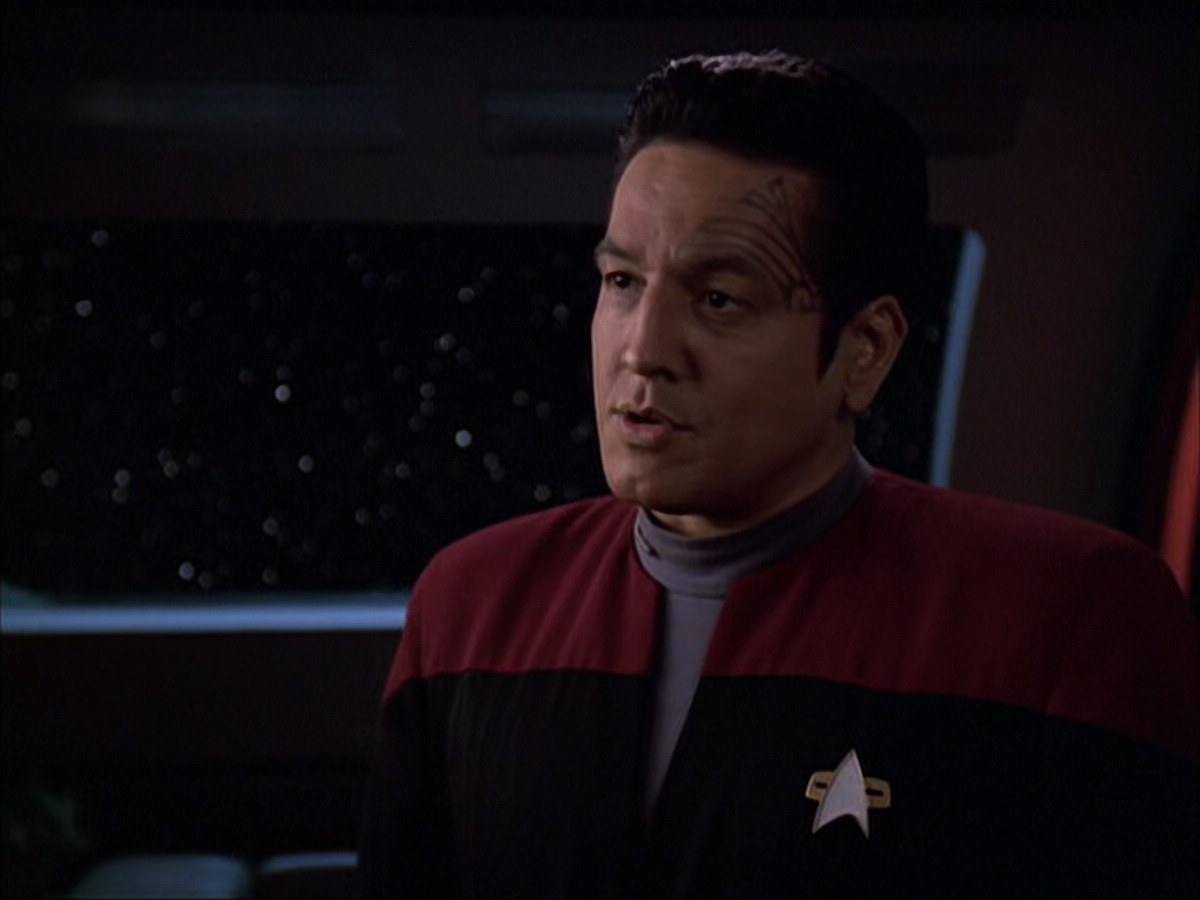 extant_StarTrek_VOY_6x05-Alice_01627.jpg