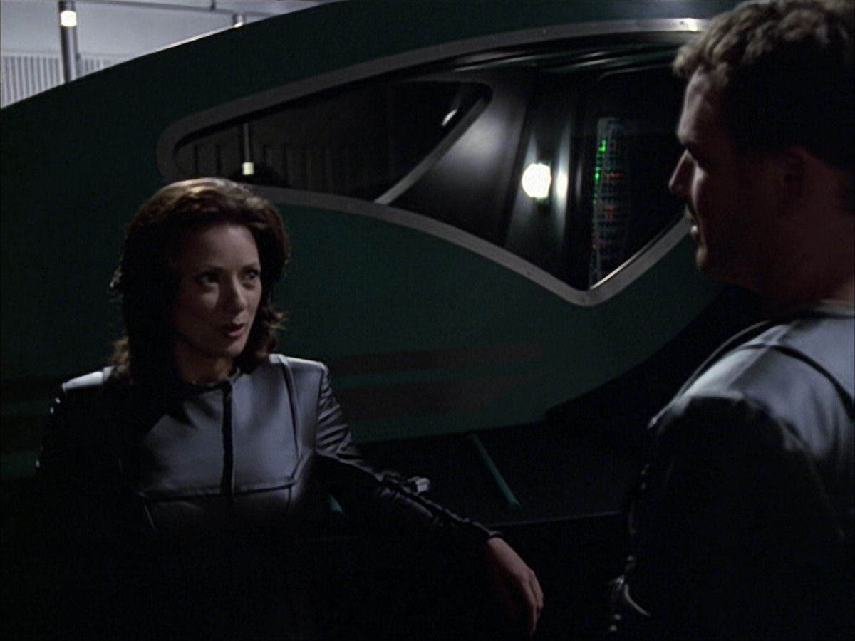 extant_StarTrek_VOY_6x05-Alice_01695.jpg