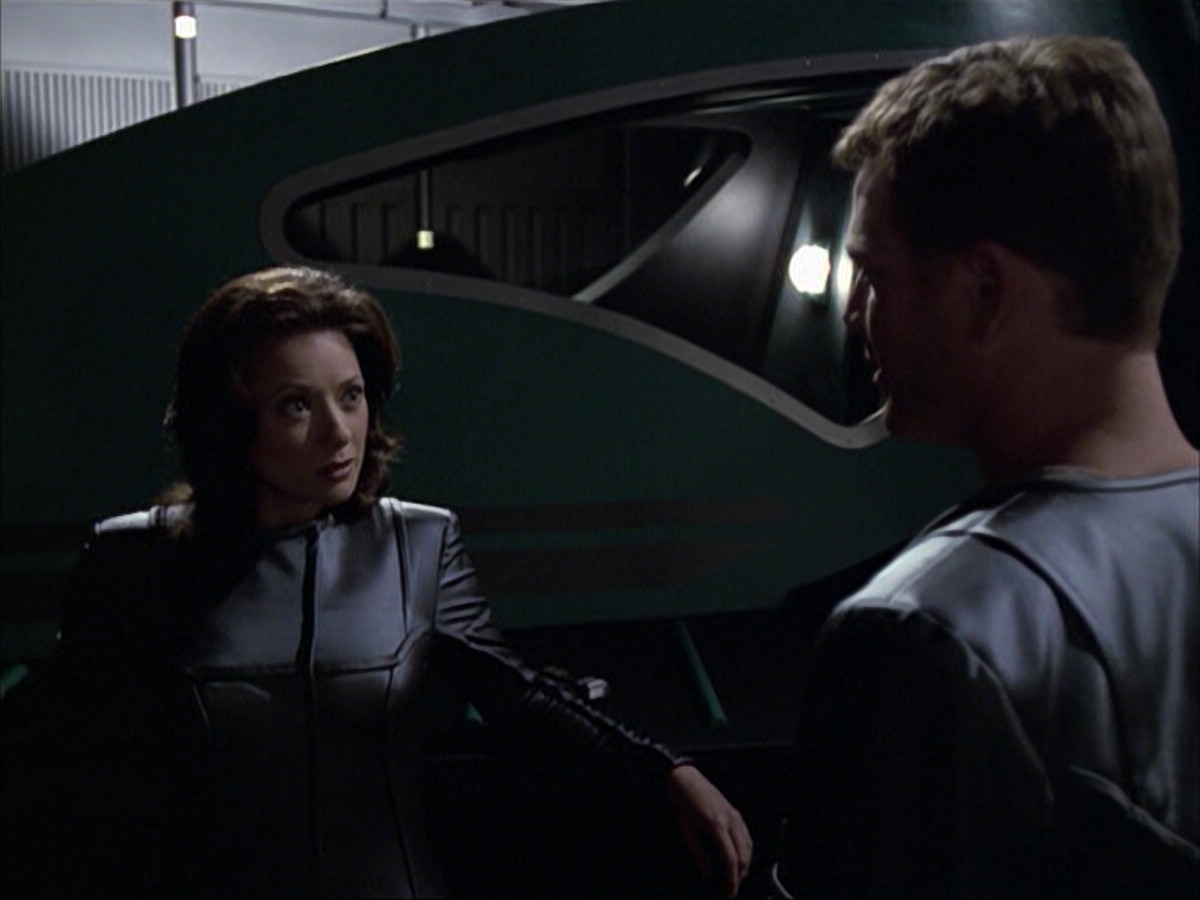 extant_StarTrek_VOY_6x05-Alice_01699.jpg