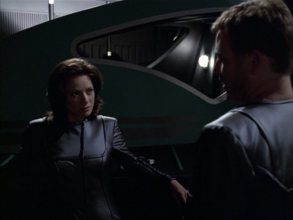 extant_StarTrek_VOY_6x05-Alice_01710.jpg