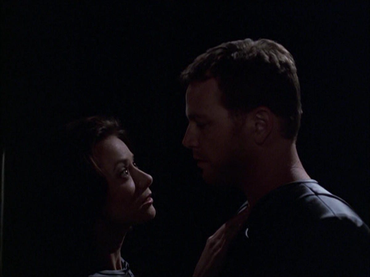 extant_StarTrek_VOY_6x05-Alice_01771.jpg