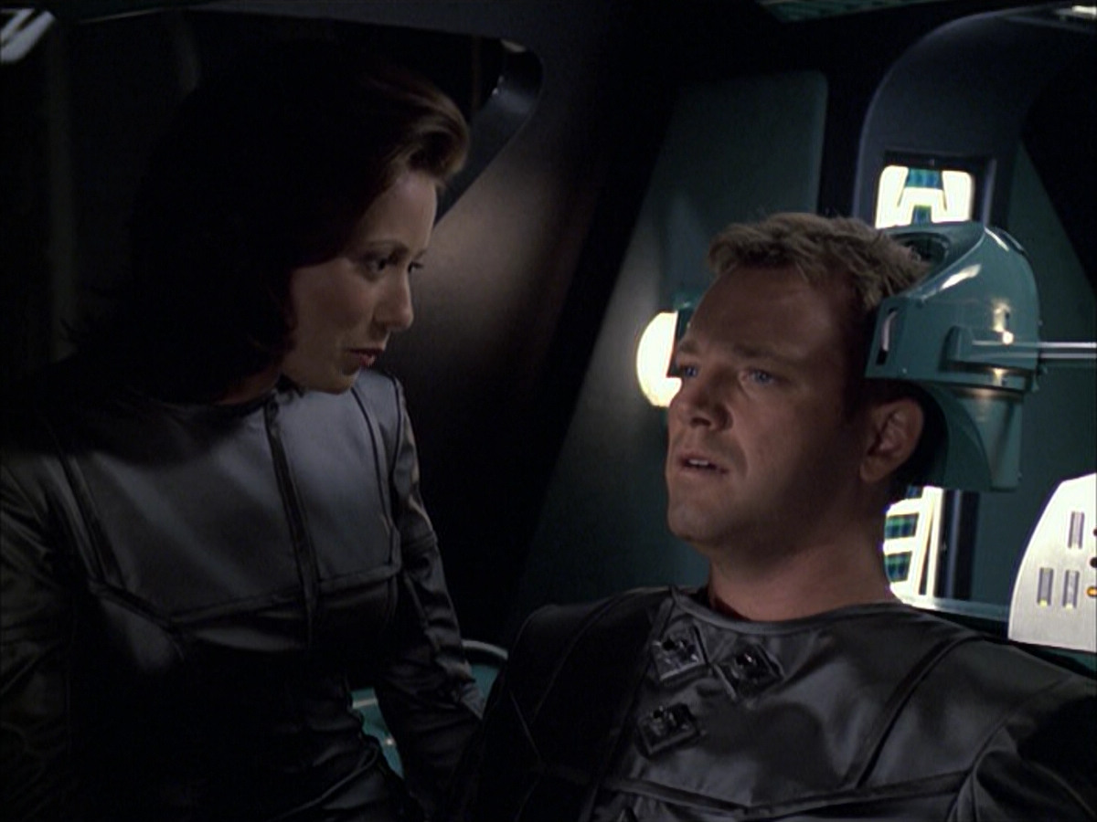 extant_StarTrek_VOY_6x05-Alice_01796.jpg