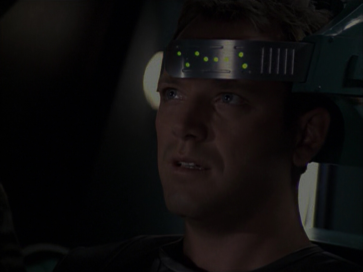 extant_StarTrek_VOY_6x05-Alice_01836.jpg