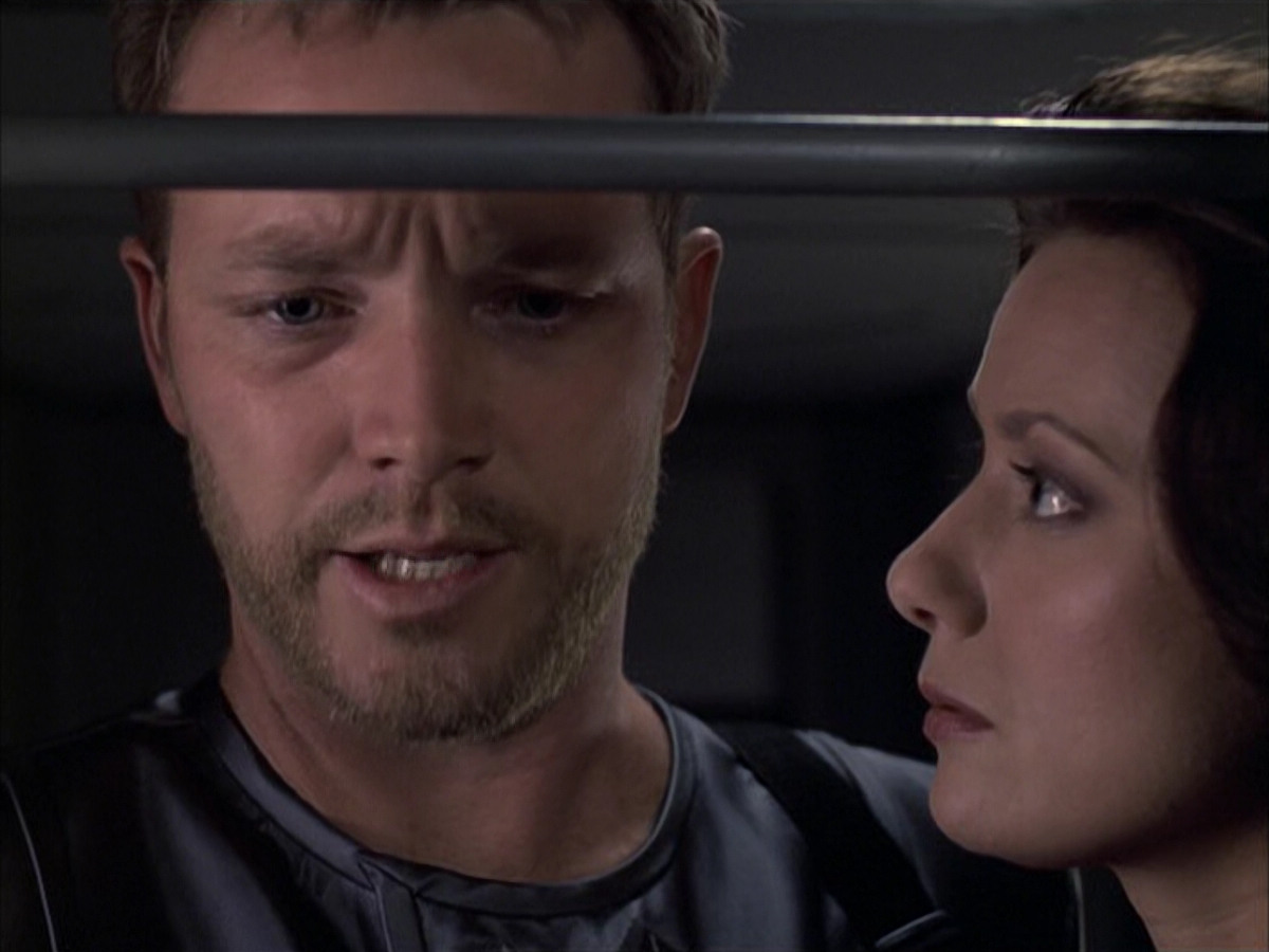 extant_StarTrek_VOY_6x05-Alice_01874.jpg