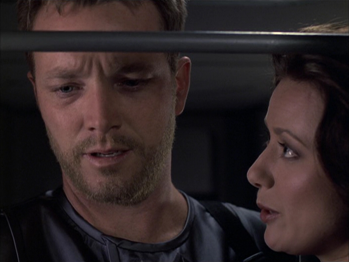 extant_StarTrek_VOY_6x05-Alice_01878.jpg