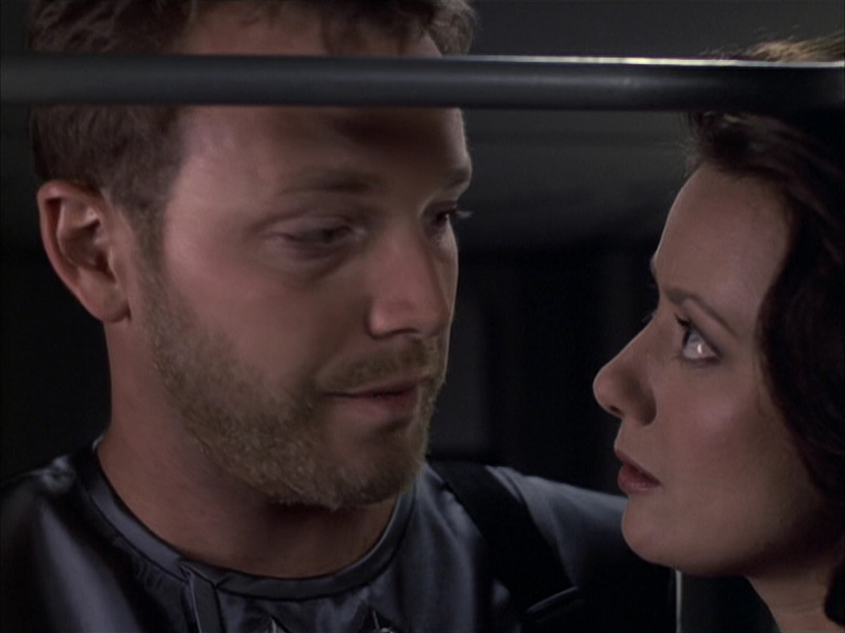 extant_StarTrek_VOY_6x05-Alice_01899.jpg