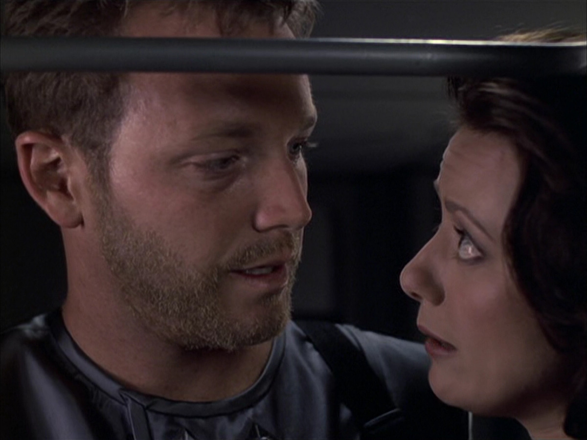 extant_StarTrek_VOY_6x05-Alice_01903.jpg