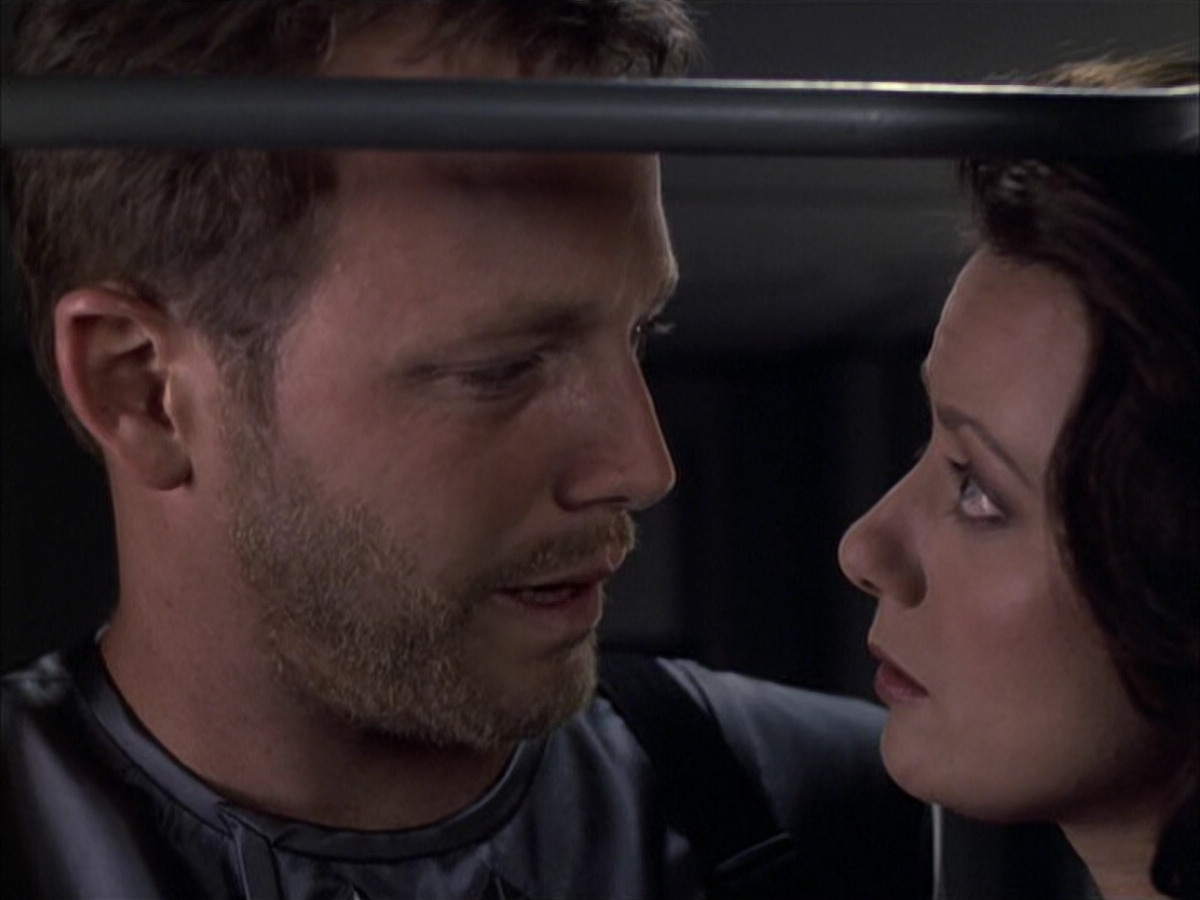 extant_StarTrek_VOY_6x05-Alice_01908.jpg