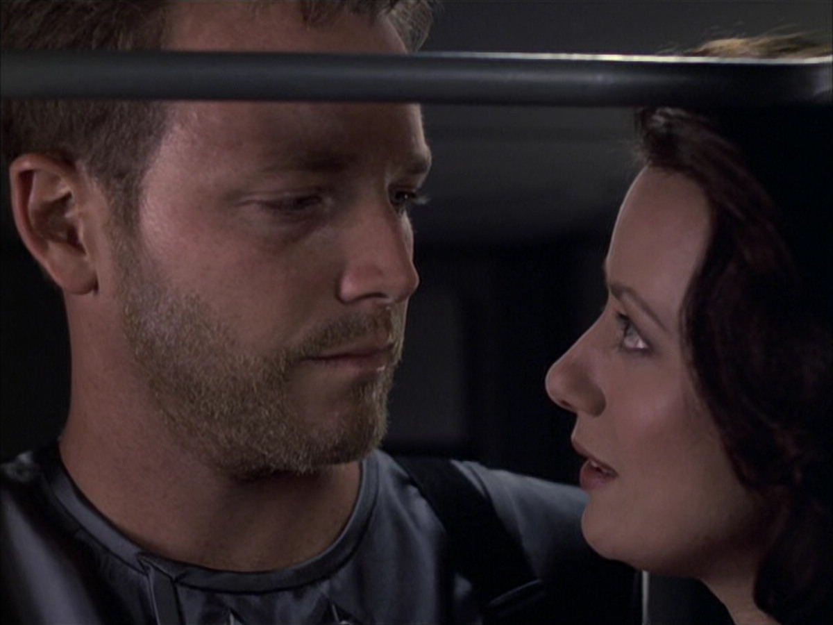 extant_StarTrek_VOY_6x05-Alice_01929.jpg