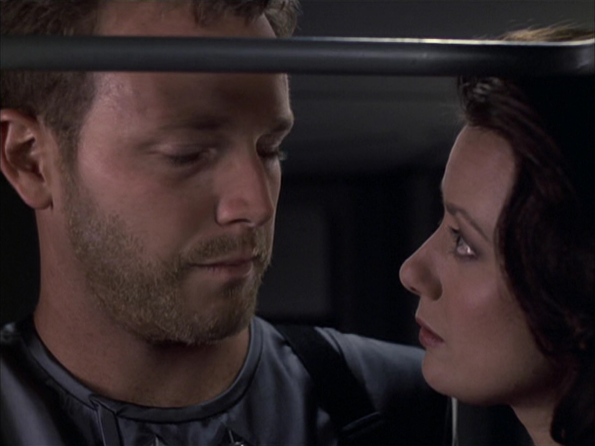 extant_StarTrek_VOY_6x05-Alice_01937.jpg