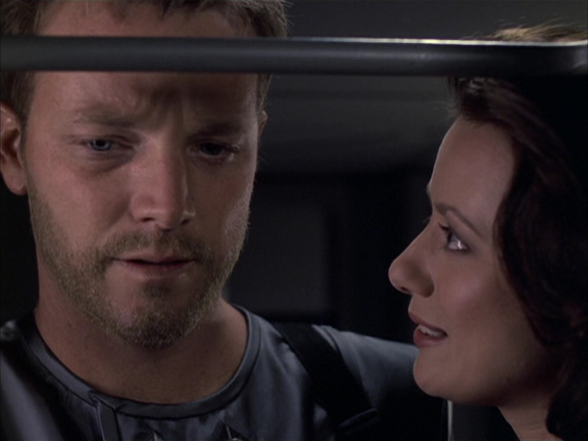 extant_StarTrek_VOY_6x05-Alice_01942.jpg