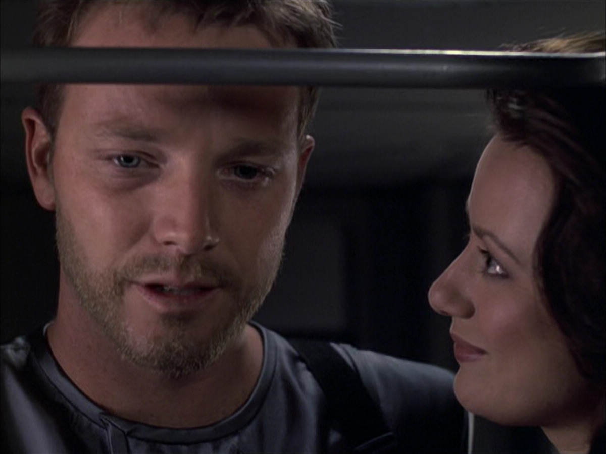 extant_StarTrek_VOY_6x05-Alice_01979.jpg