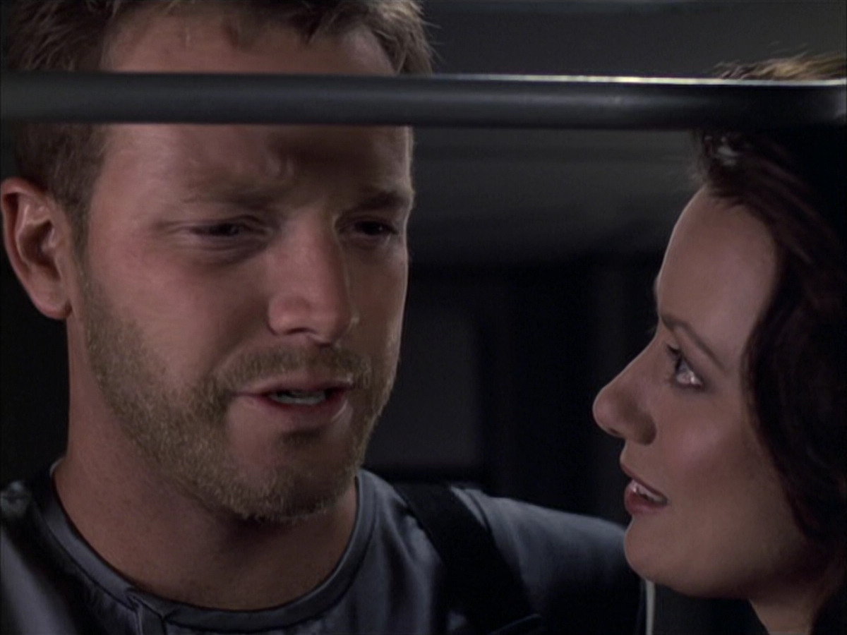 extant_StarTrek_VOY_6x05-Alice_01991.jpg