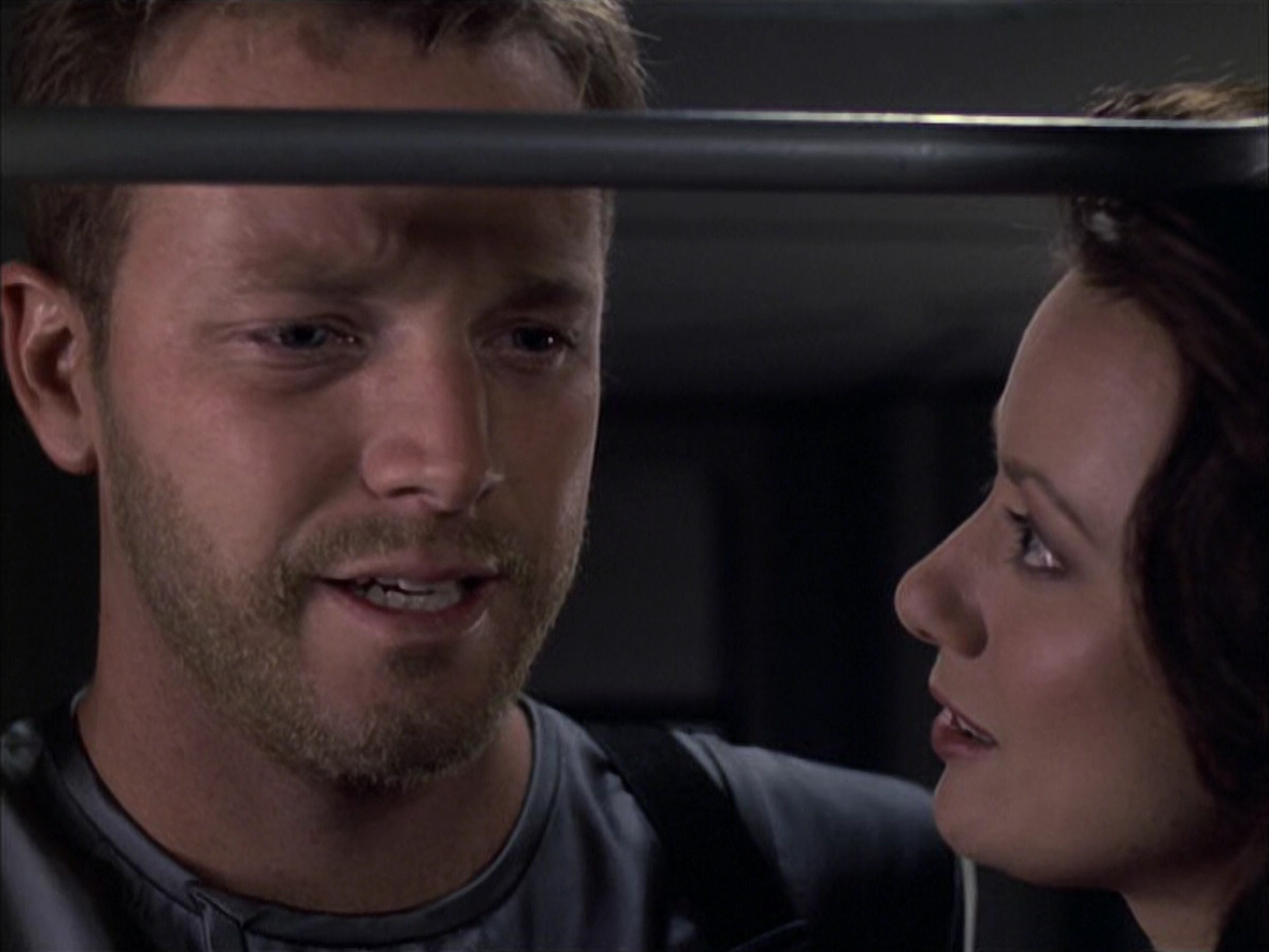 extant_StarTrek_VOY_6x05-Alice_01992.jpg