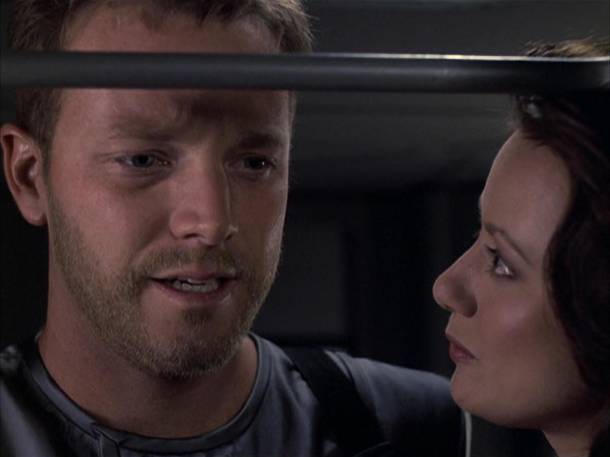 extant_StarTrek_VOY_6x05-Alice_01993.jpg