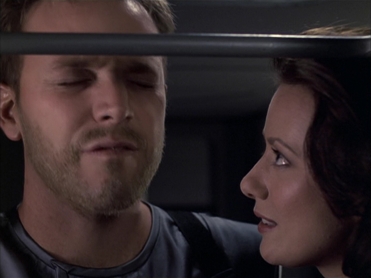 extant_StarTrek_VOY_6x05-Alice_02007.jpg