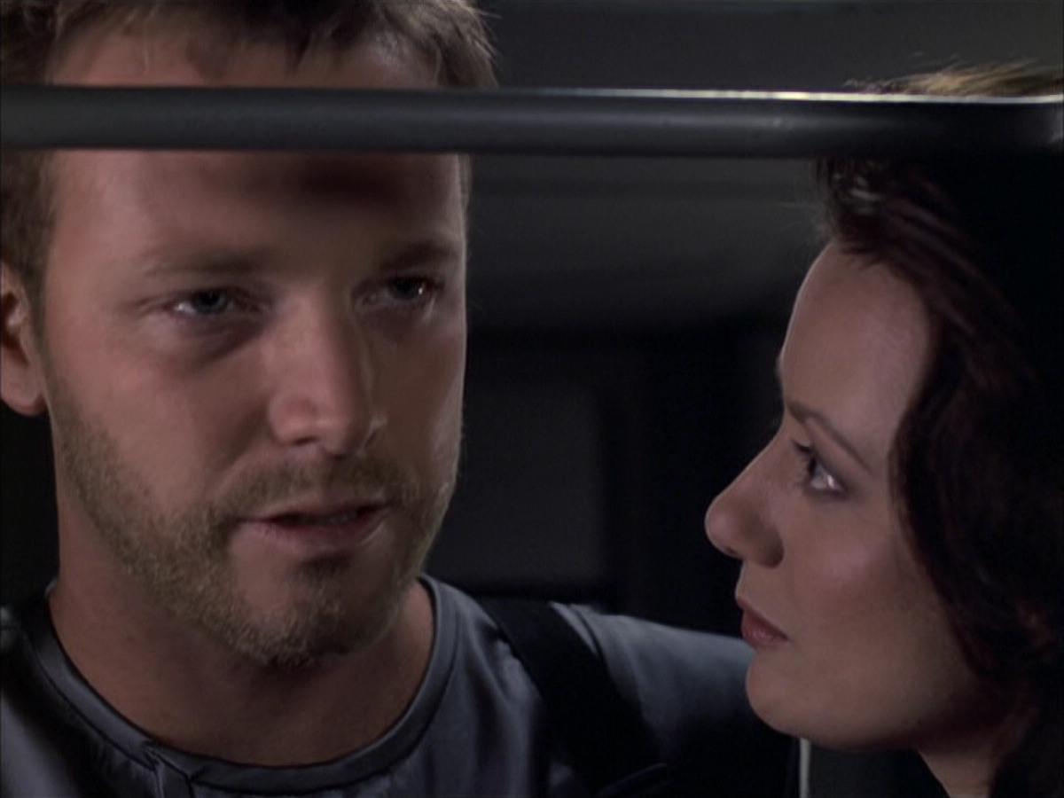 extant_StarTrek_VOY_6x05-Alice_02019.jpg