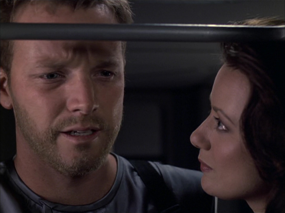 extant_StarTrek_VOY_6x05-Alice_02021.jpg