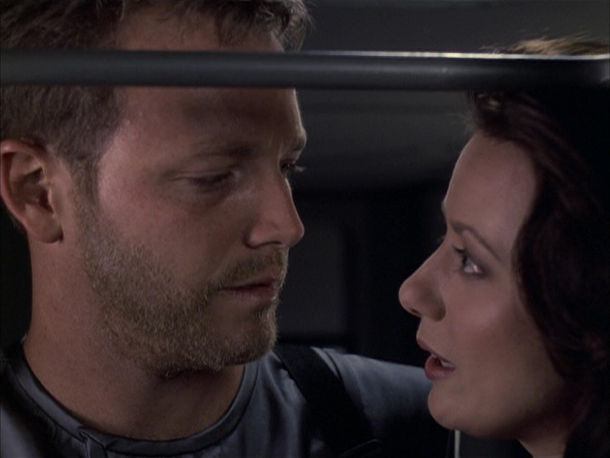 extant_StarTrek_VOY_6x05-Alice_02029.jpg