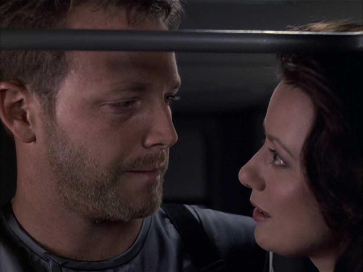 extant_StarTrek_VOY_6x05-Alice_02032.jpg