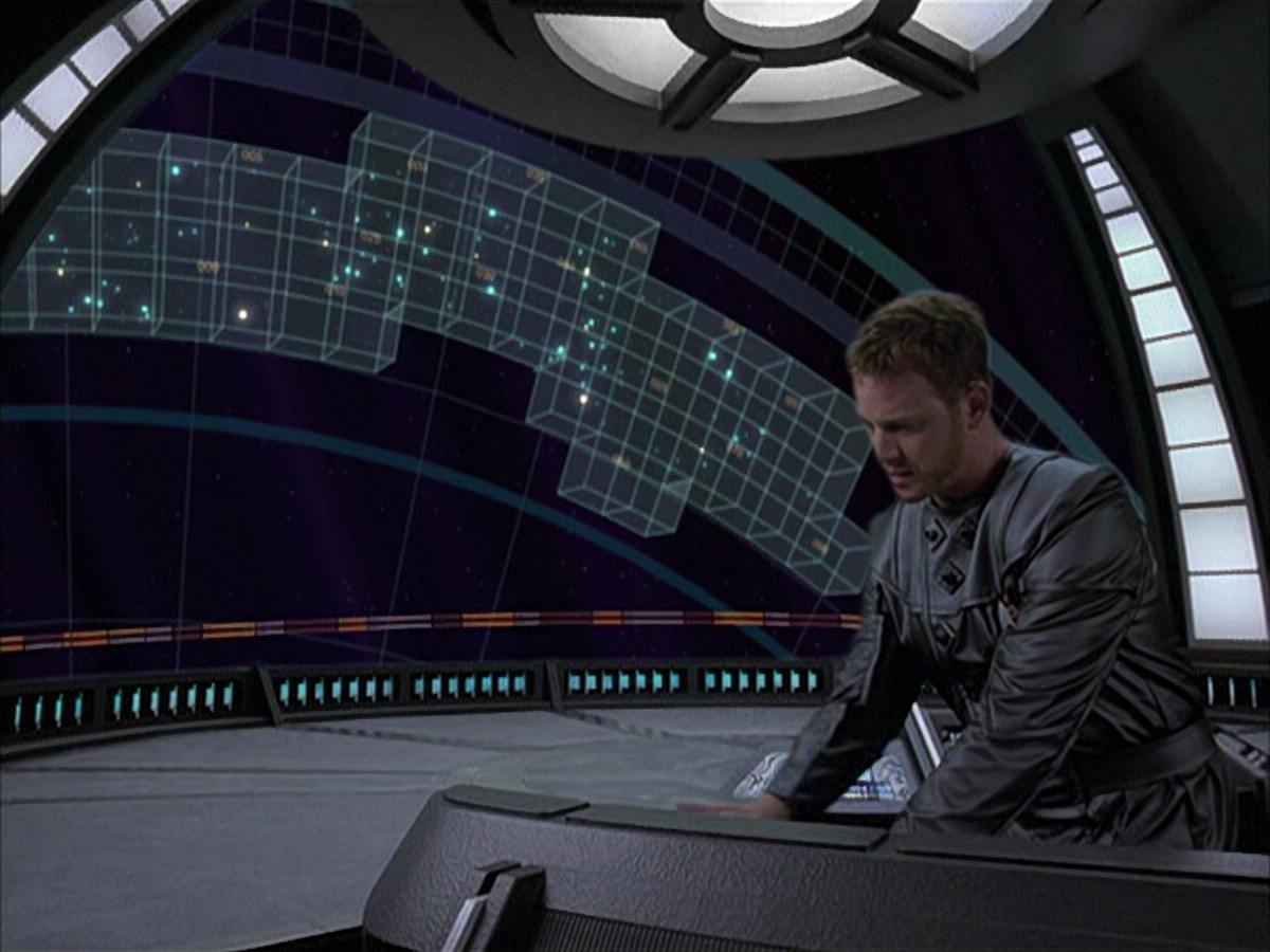 extant_StarTrek_VOY_6x05-Alice_02076.jpg