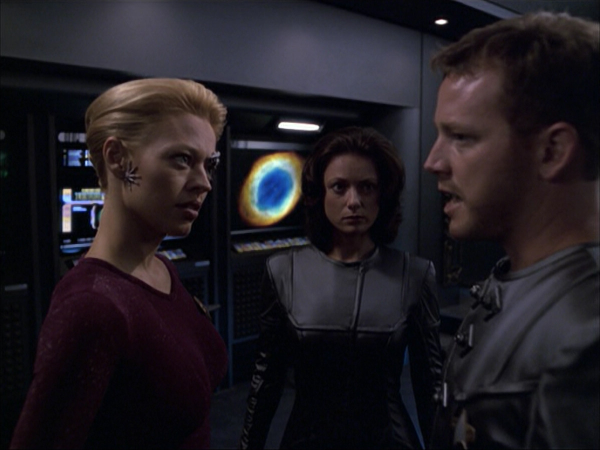 extant_StarTrek_VOY_6x05-Alice_02110.jpg
