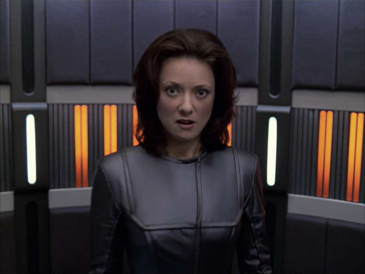 extant_StarTrek_VOY_6x05-Alice_02510.jpg