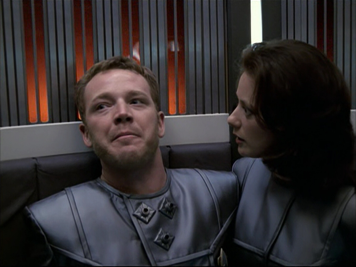 extant_StarTrek_VOY_6x05-Alice_02520.jpg