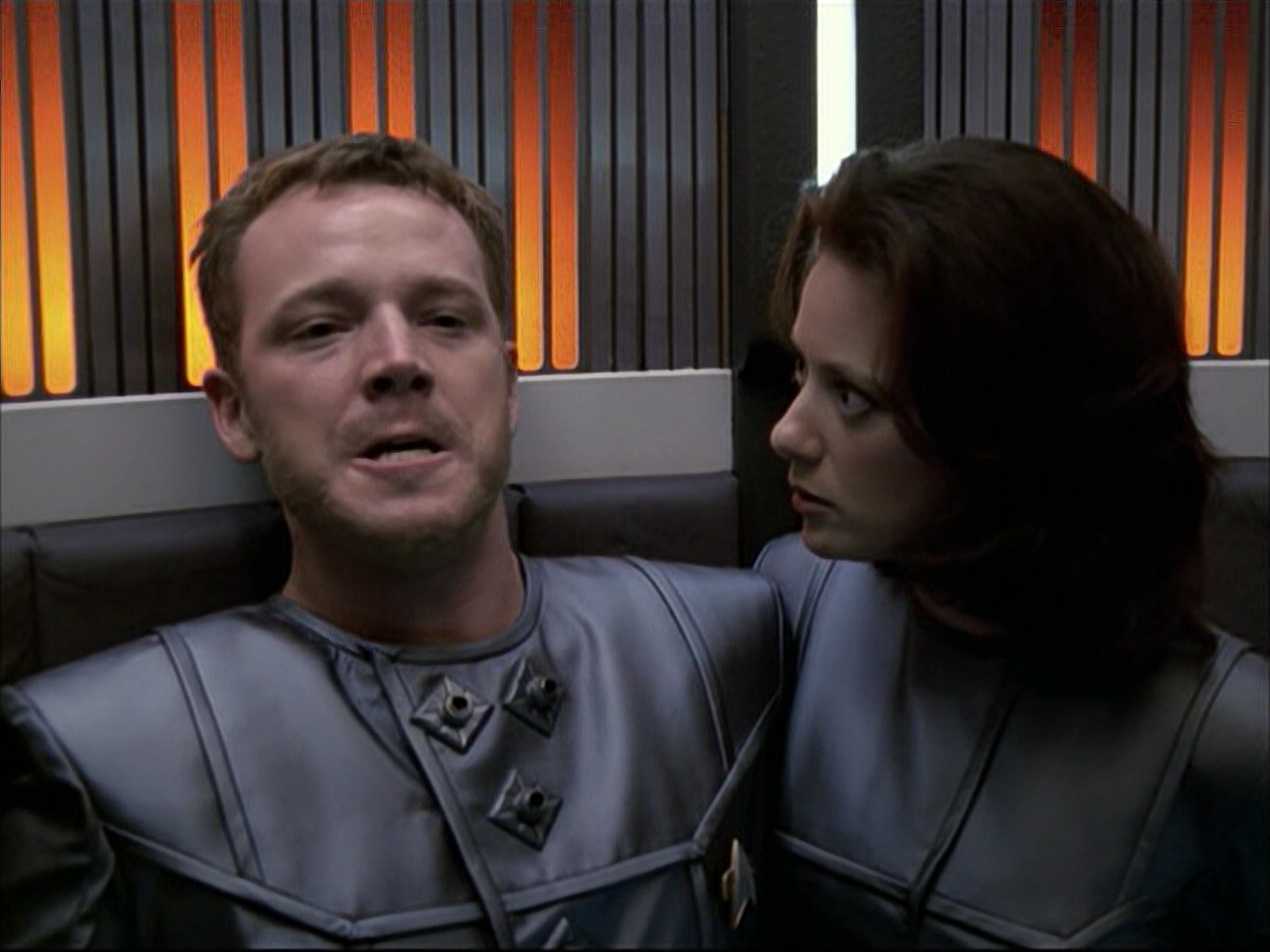 extant_StarTrek_VOY_6x05-Alice_02527.jpg