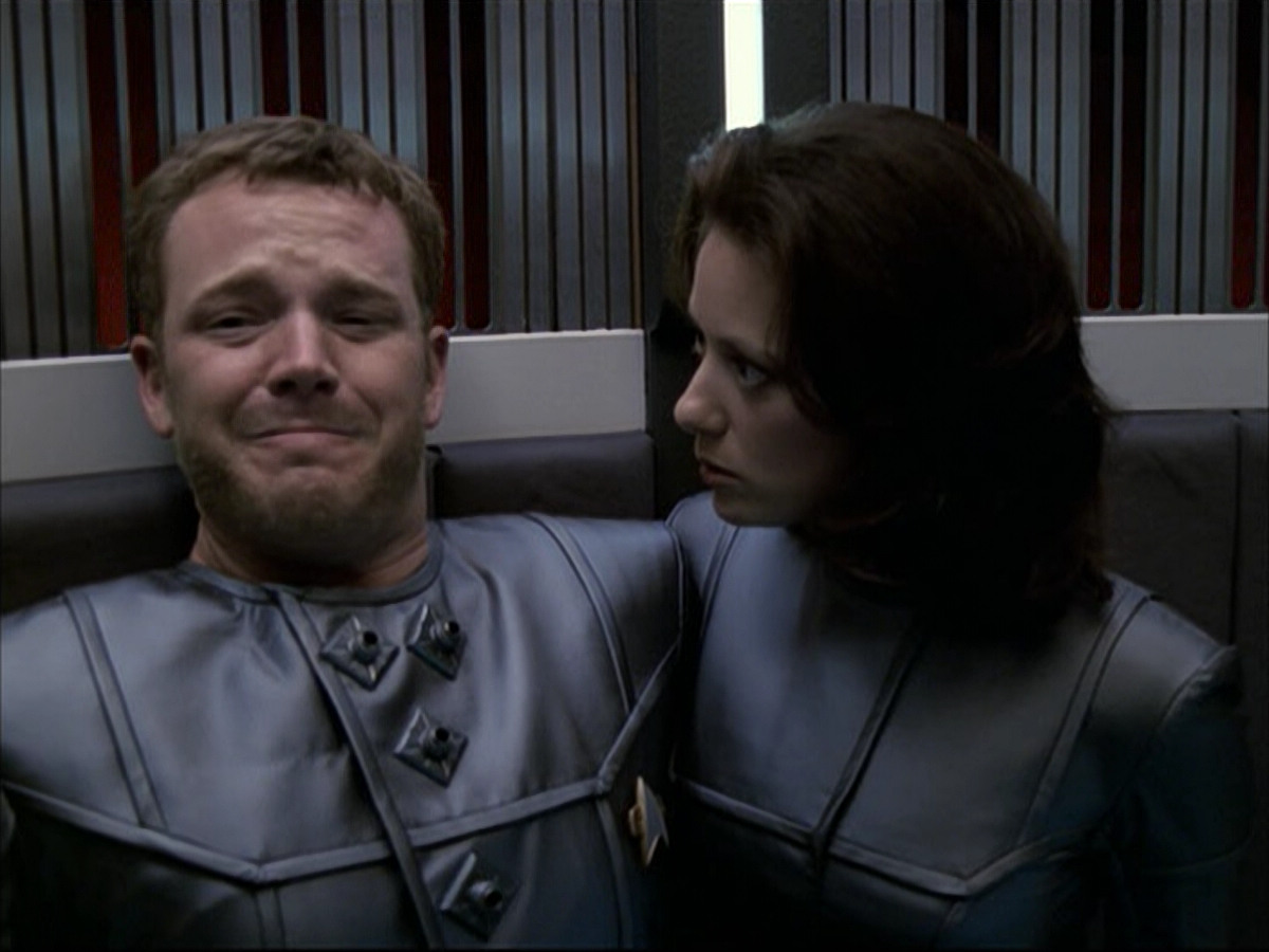 extant_StarTrek_VOY_6x05-Alice_02540.jpg