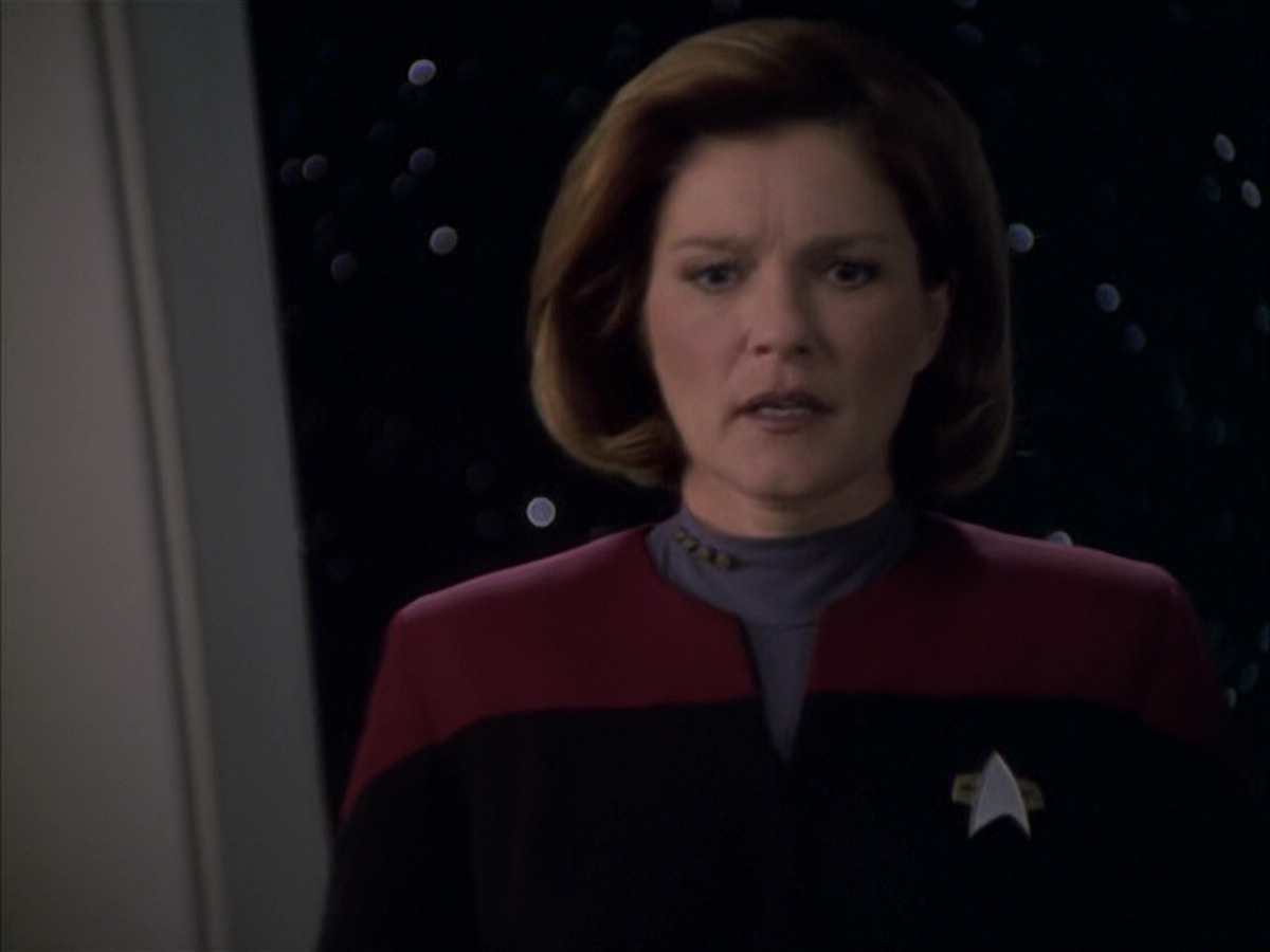 extant_StarTrek_VOY_6x05-Alice_02592.jpg