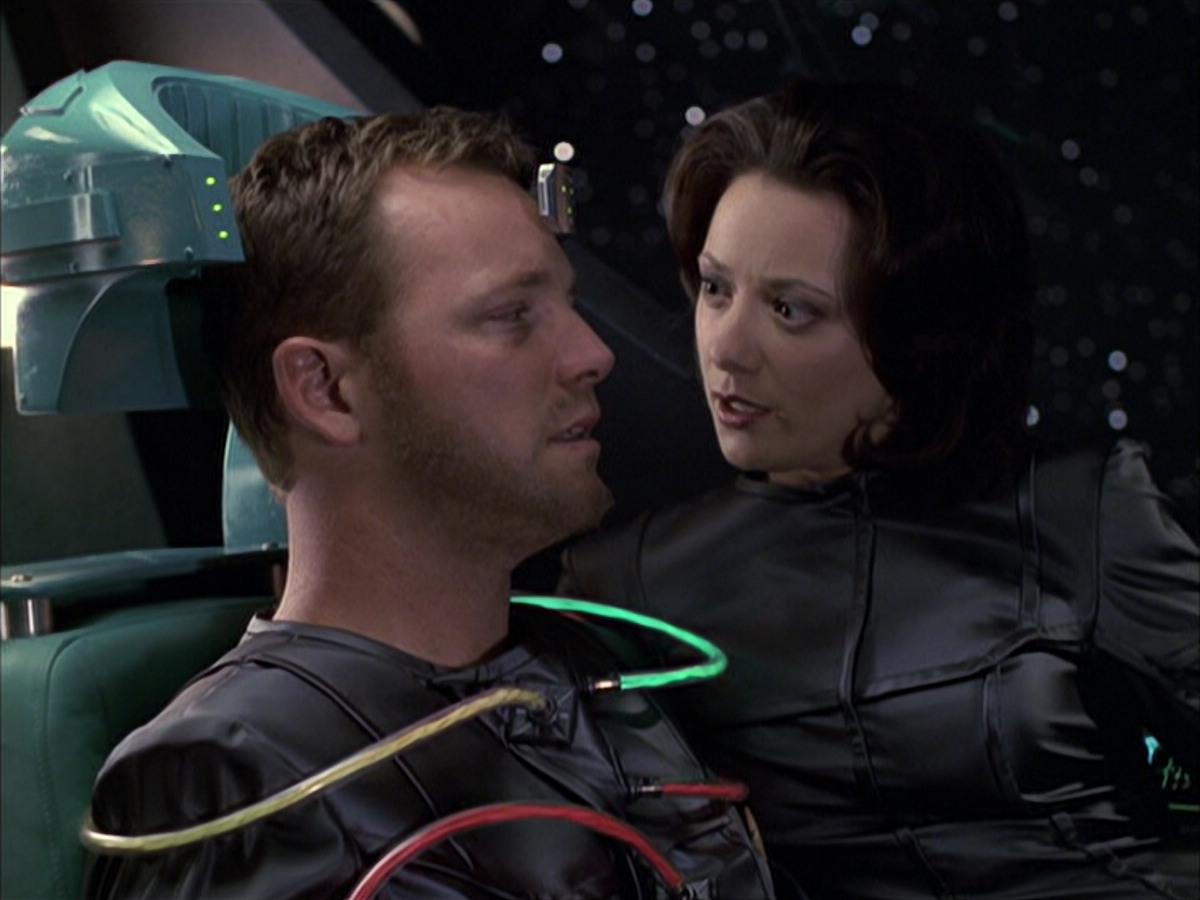 extant_StarTrek_VOY_6x05-Alice_02723.jpg