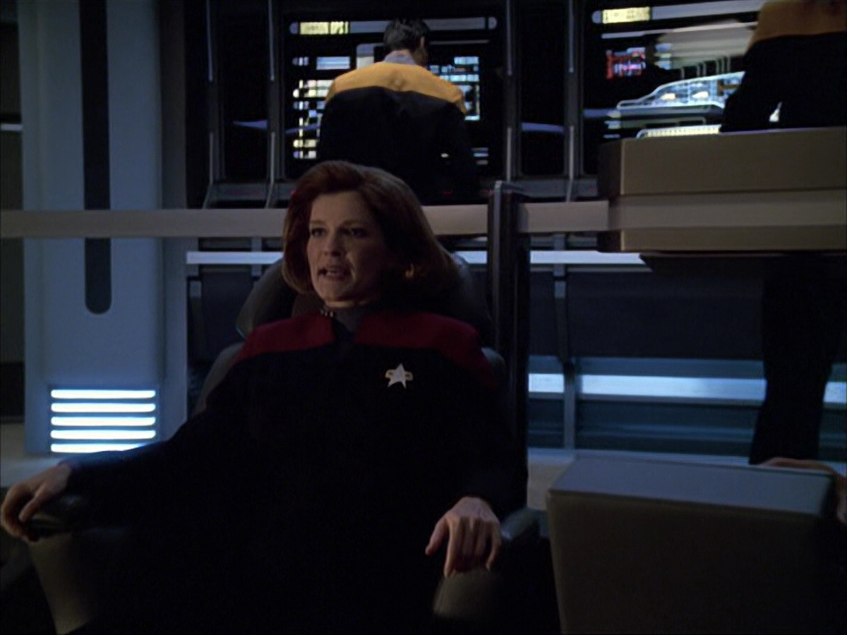 extant_StarTrek_VOY_6x05-Alice_02746.jpg