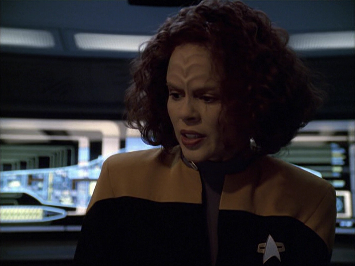 extant_StarTrek_VOY_6x05-Alice_02751.jpg
