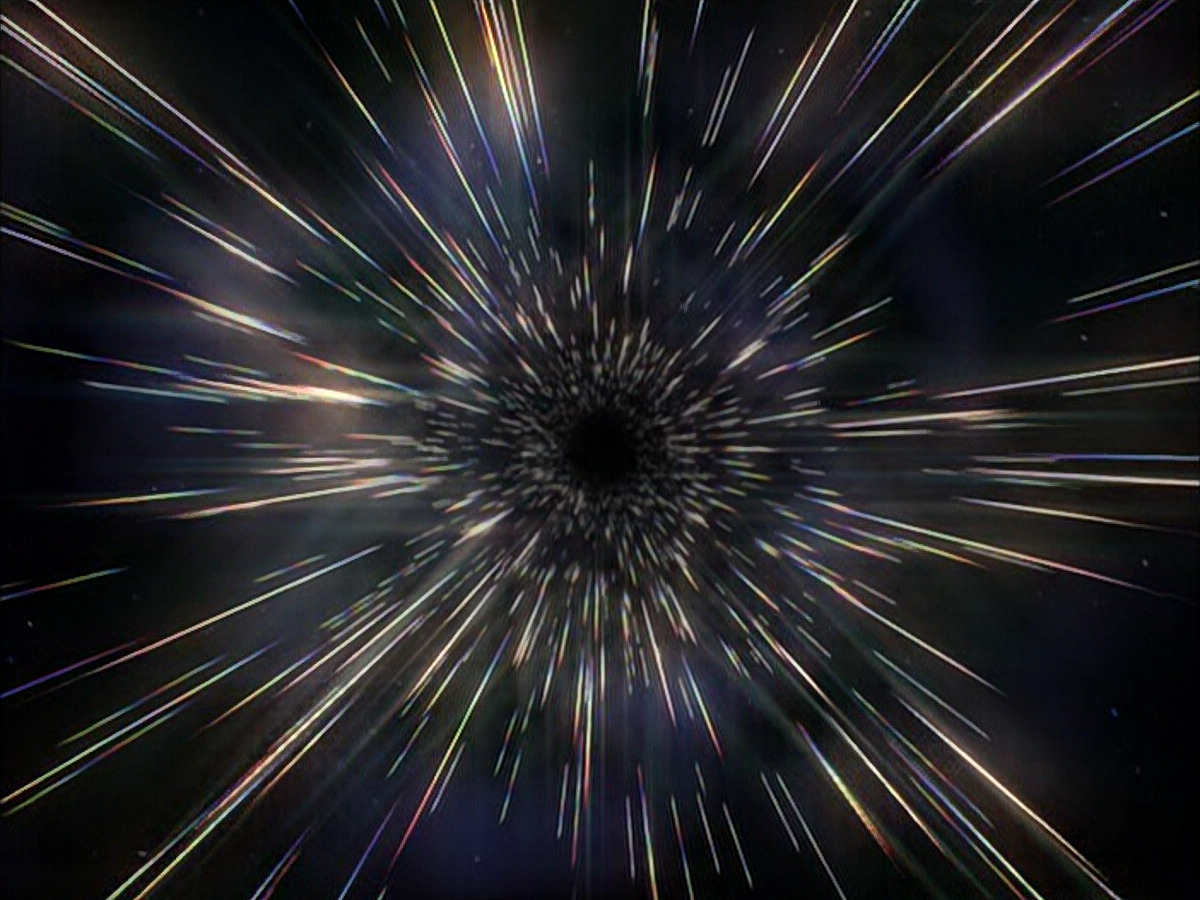 extant_StarTrek_VOY_6x05-Alice_02760.jpg