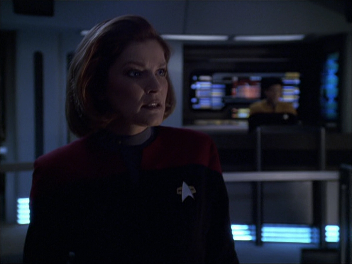 extant_StarTrek_VOY_6x05-Alice_03225.jpg