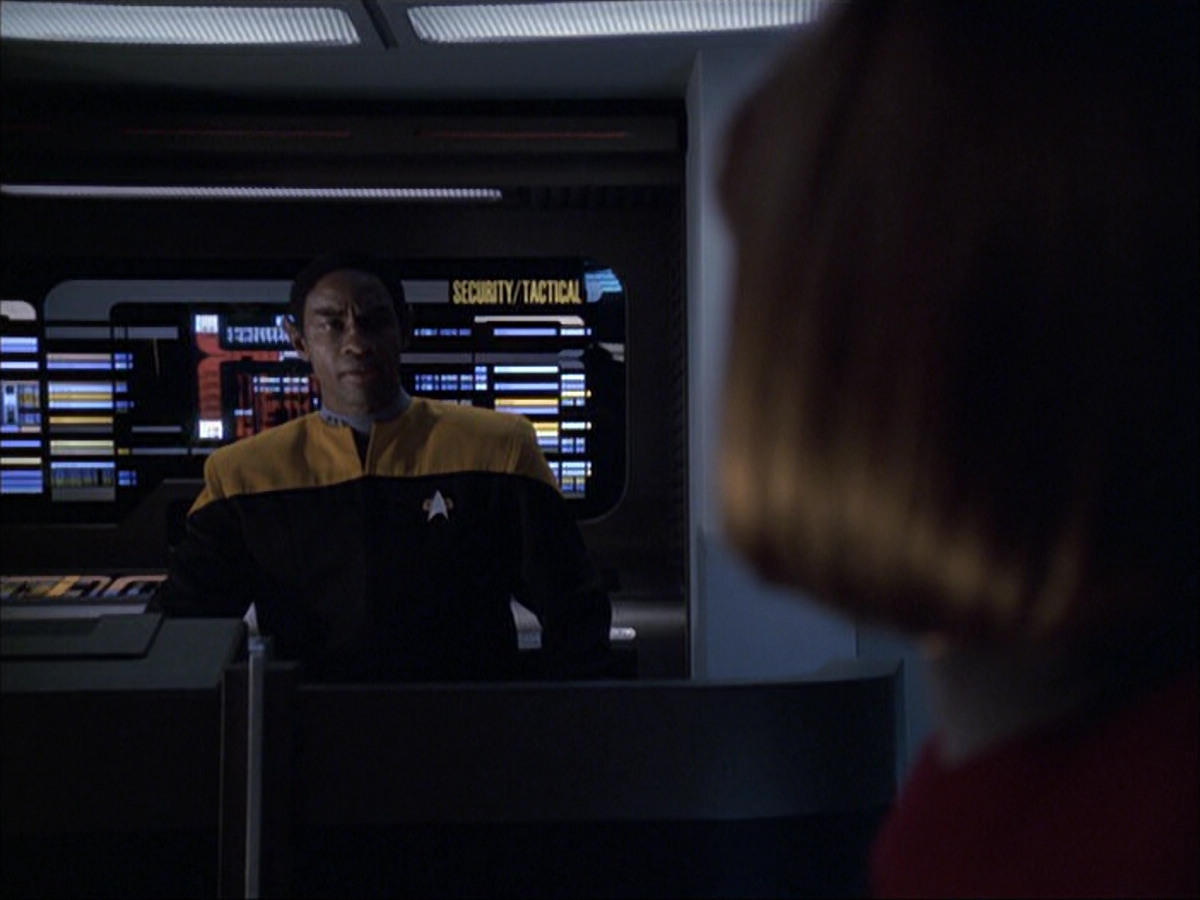 extant_StarTrek_VOY_6x05-Alice_03282.jpg