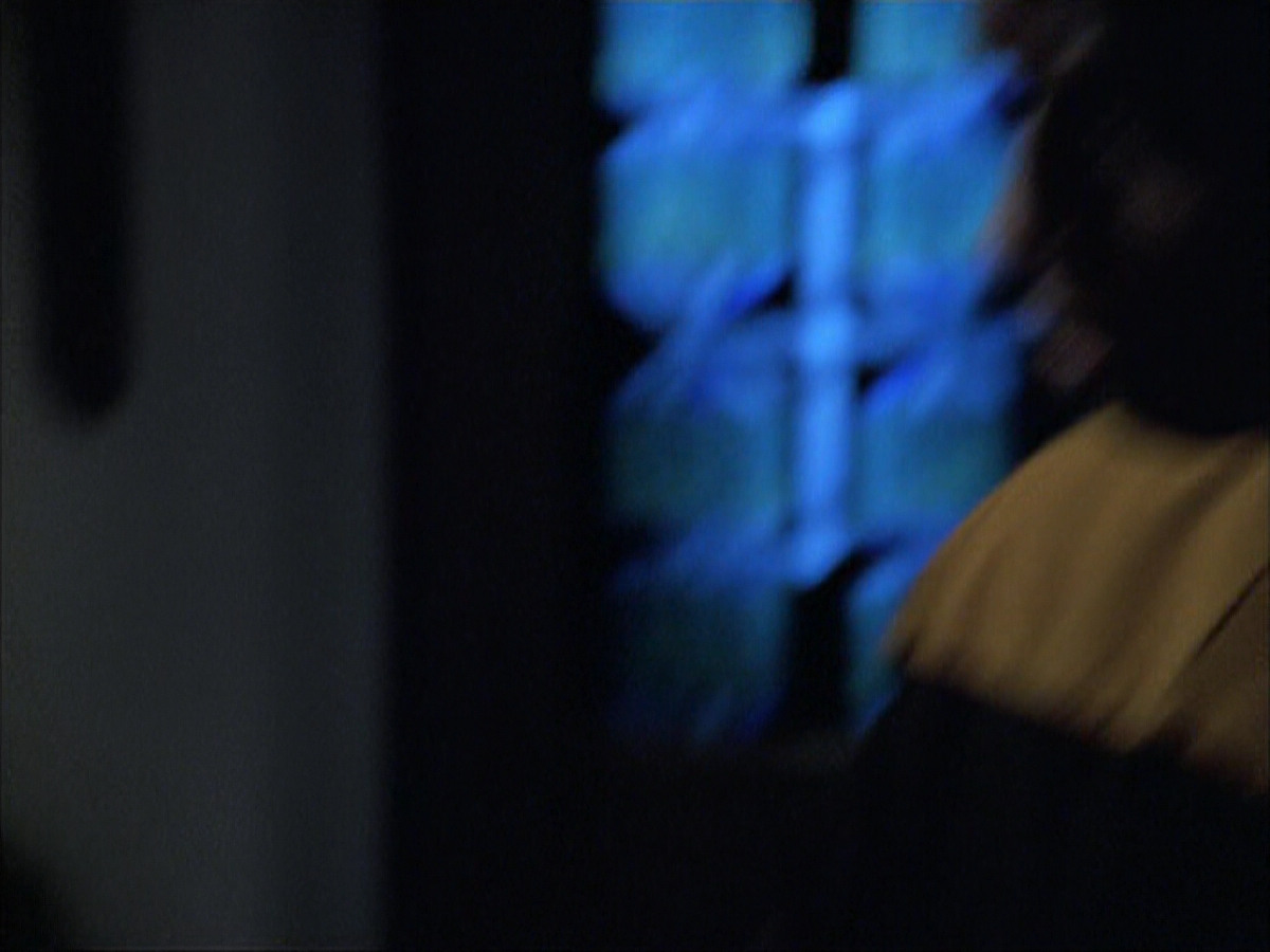 extant_StarTrek_VOY_6x05-Alice_03384.jpg