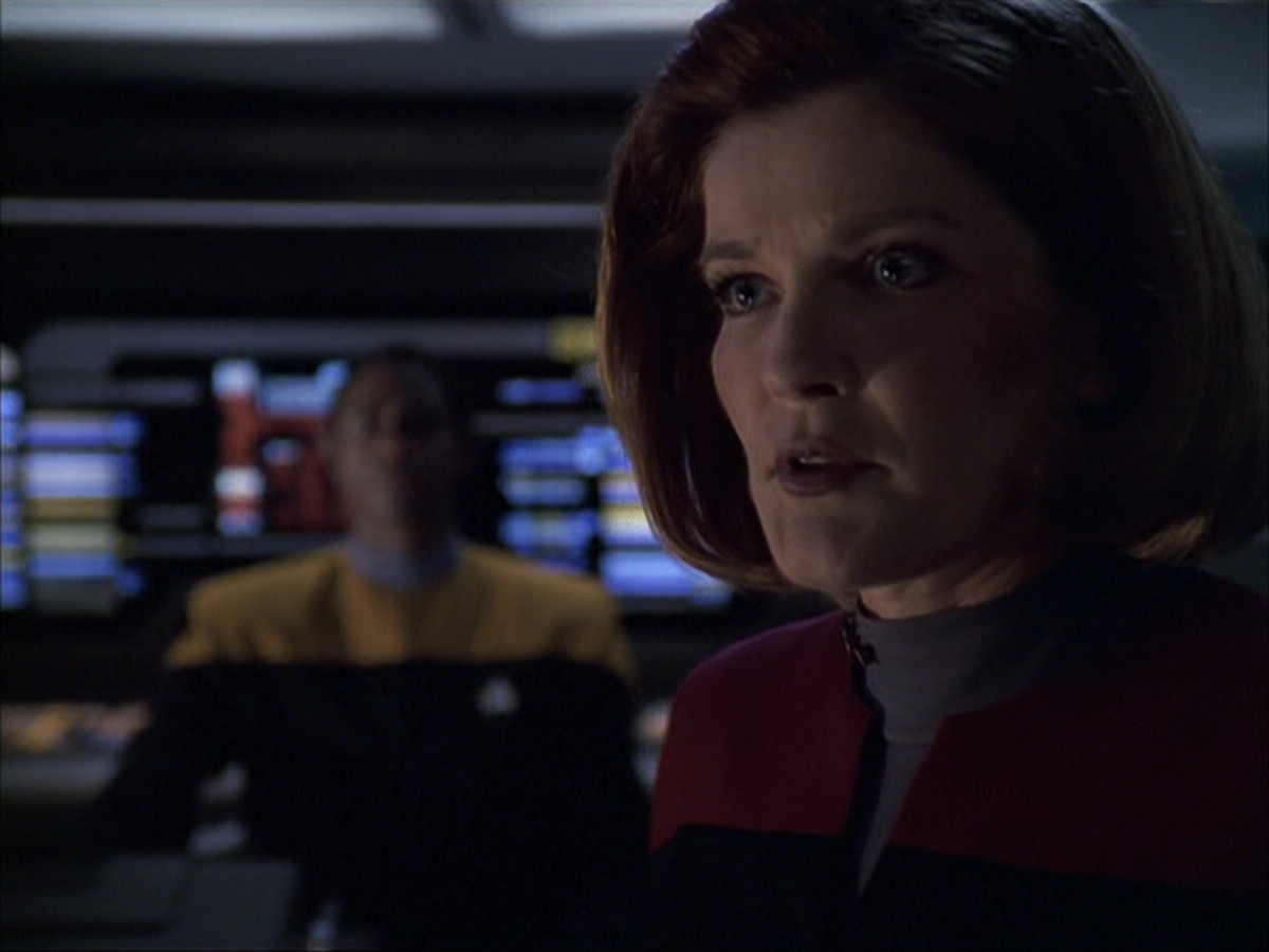 extant_StarTrek_VOY_6x05-Alice_03492.jpg