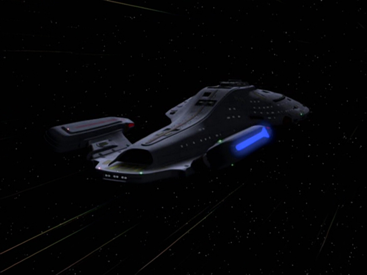 extant_StarTrek_VOY_6x05-Alice_03504.jpg