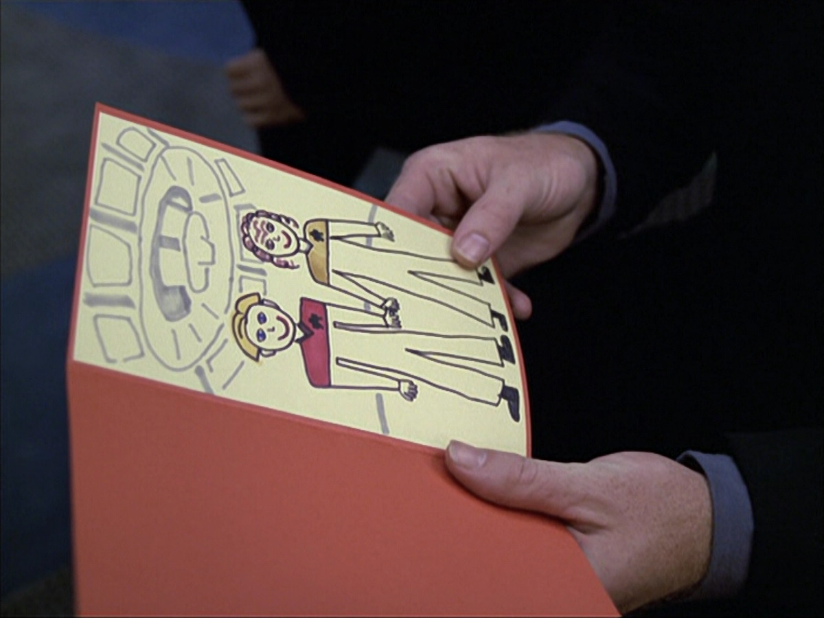 extant_StarTrek_VOY_6x05-Alice_03534.jpg