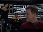 Filename=extant_StarTrek_VOY_6x05-Alice_00052.jpg
Filesize=177KiB
Dimensions=1200x900
Date added=Dec 27, 2019 extant_StarTrek_VOY_6x05-Alice_00052.jpg