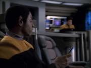 extant_StarTrek_VOY_6x05-Alice_00061.jpg