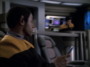 extant_StarTrek_VOY_6x05-Alice_00062.jpg