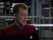 extant_StarTrek_VOY_6x05-Alice_00076.jpg